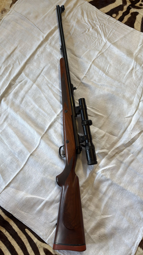 Repetierbüchse Winchester Mod. 70 Kal. 375H&H super Express