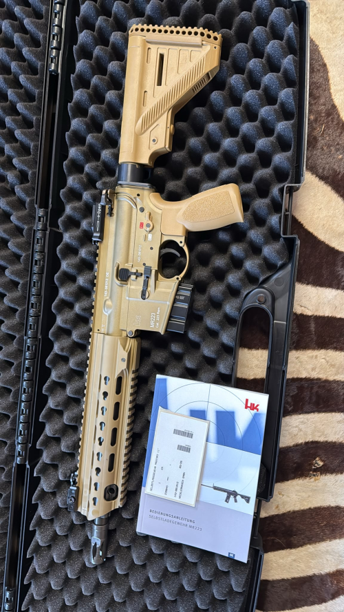Halbautomatische Büchse H&K MR223 A3 Kal. 223Rem. 11"